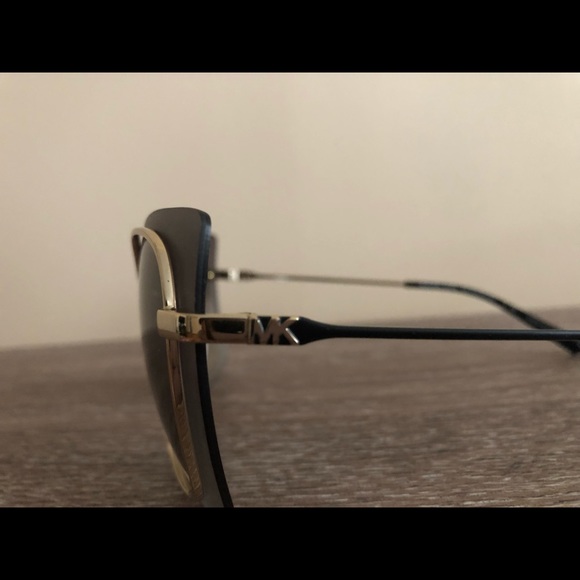 NEW MICHAEL KORS MK1040 101411 SUNGLASSES! - Picture 3 of 7